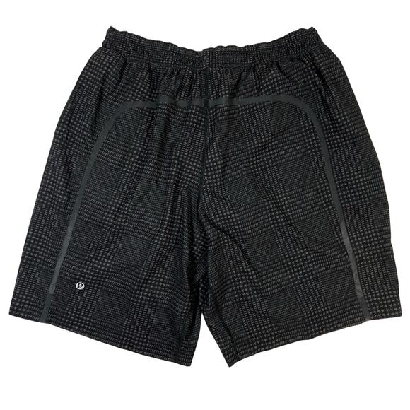 Lululemon Men's Shorts Lined Large Size Large - Picture 2 of 9
